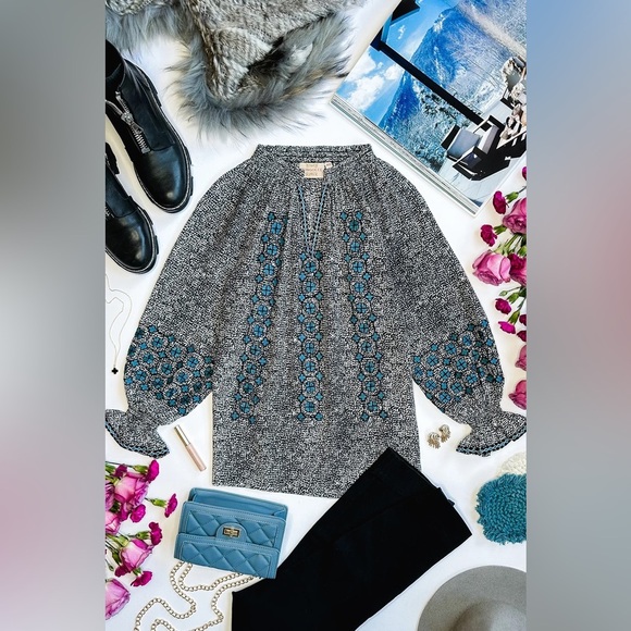 Rungolee Elegant Black Blue Barcelona Embroidered Blouse small revolve ssense - Picture 2 of 8